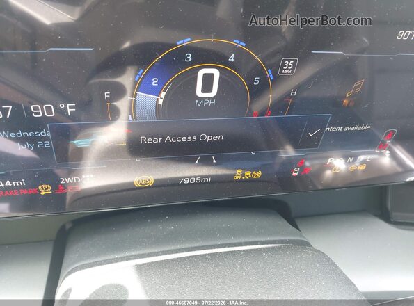 1GNEVGKS5TJ219962 2026 CHEVROLET TRAVERSE Gray უკანა სავარძლების ხედი