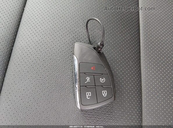 1GNEVGKS8TJ128975 2026 CHEVROLET TRAVERSE Белый Вид панели приборов