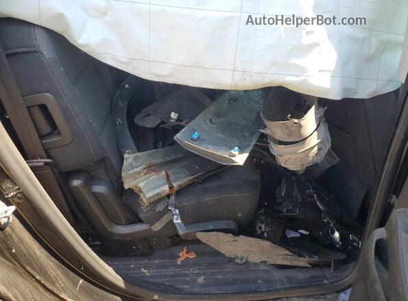 1GNEVGKW0MJ207206 2021 CHEVROLET TRAVERSE Черный Вид задней части салона