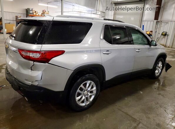 1GNEVGKW2JJ128499 2018 CHEVROLET TRAVERSE Silver Trasero derecho