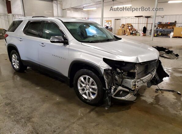 1GNEVGKW2JJ128499 2018 CHEVROLET TRAVERSE Silver Delantero derecho
