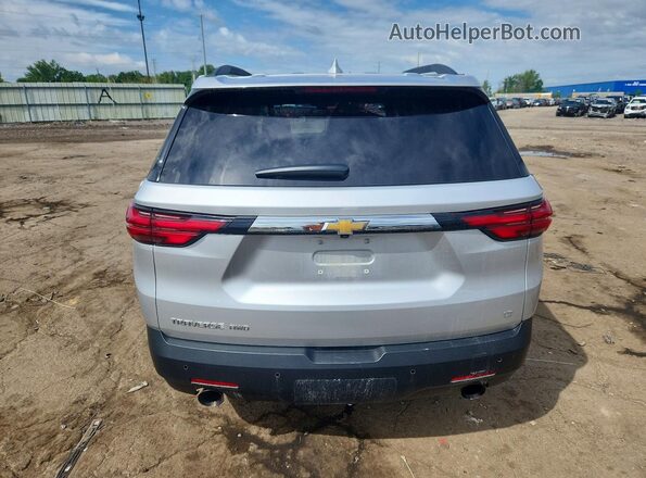 1GNEVGKW3NJ104024 2022 CHEVROLET TRAVERSE Silver Հետևի տեսք