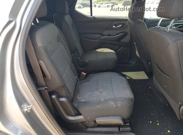 1GNEVGKW5PJ107266 2023 CHEVROLET TRAVERSE Silver Rear interior view