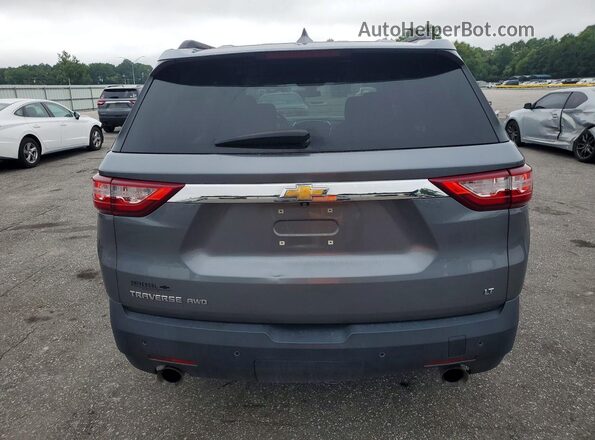1GNEVGKW7LJ264162 2020 CHEVROLET TRAVERSE Gray Հետևի տեսք