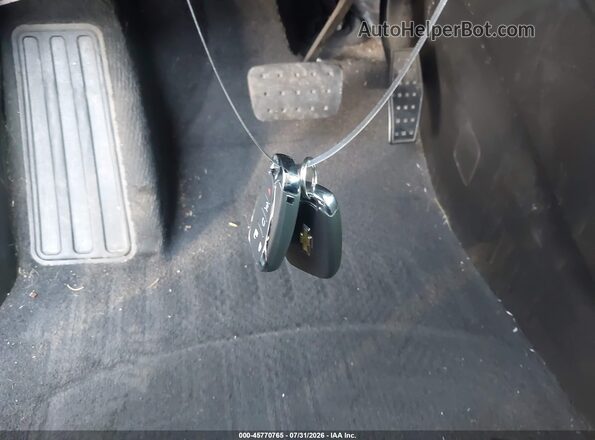 1GNEVGKW8MJ126860 2021 CHEVROLET TRAVERSE Silver წინა პანელის ხედი