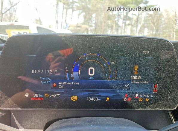 1GNEVGRS0SJ169041 2025 CHEVROLET TRAVERSE Blue Widok zestawu wskaźników