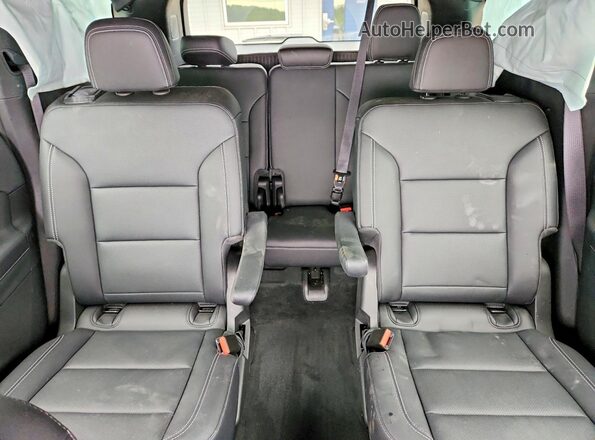 1GNEVGRS9SJ218950 2025 CHEVROLET TRAVERSE White უკანა სავარძლების ხედი