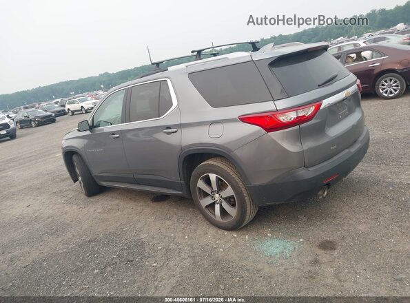 1GNEVHKW0JJ244872 2018 CHEVROLET TRAVERSE Gray Vista interior trasera