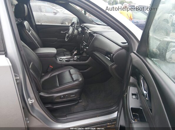 1GNEVJKW0PJ276897 2023 CHEVROLET TRAVERSE Gray Vista interior delantera