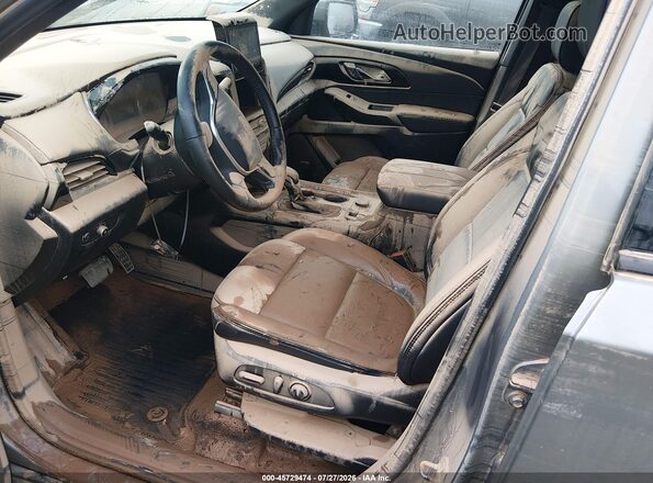 1GNEVJKW0PJ276897 2023 CHEVROLET TRAVERSE Gray Vista interior trasera