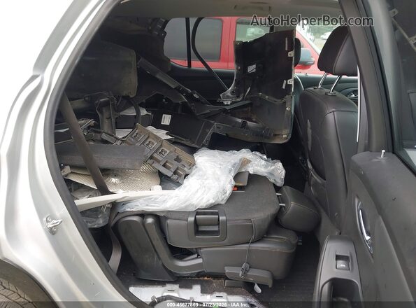 1GNEVKKW2MJ230666 2021 CHEVROLET TRAVERSE Silver Widok naklejki z numerem VIN