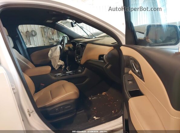 1GNEVKKW7PJ229873 2023 CHEVROLET TRAVERSE White Սալոնի դիմացի տեսք