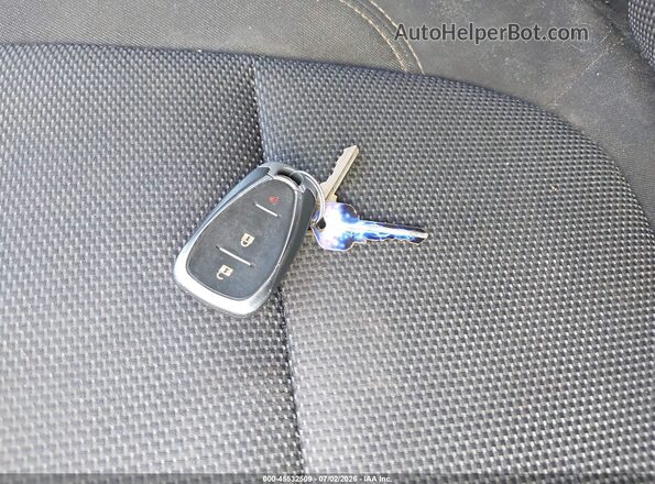 1GNEVLKW7KJ227670 2019 CHEVROLET TRAVERSE Silver წინა პანელის ხედი