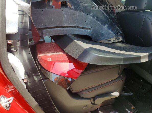1GNEVLRS3SJ188174 2025 CHEVROLET TRAVERSE Maroon Widok tylnych siedzeń