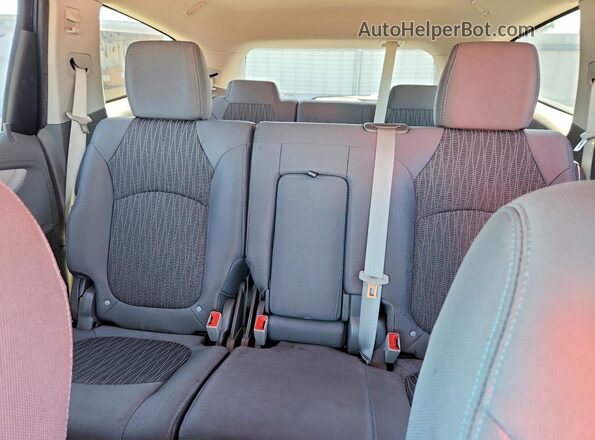 1GNKRFED2HJ149407 2017 CHEVROLET TRAVERSE Gray Widok tylnych siedzeń