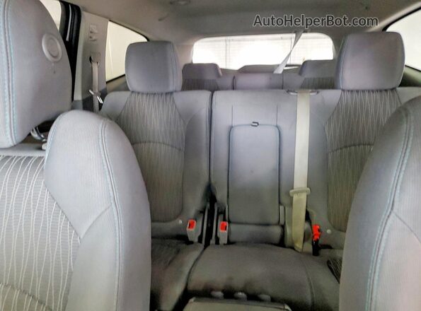 1GNKVFED2HJ341180 2017 CHEVROLET TRAVERSE White უკანა სავარძლების ხედი