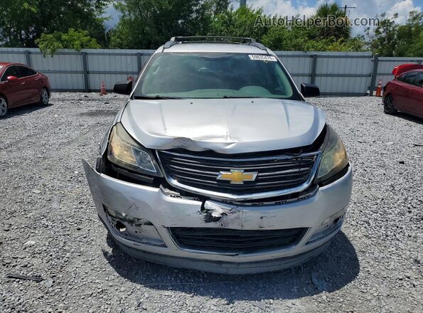 1GNKVFKD3HJ253906 2017 CHEVROLET TRAVERSE Silver Вид спереду