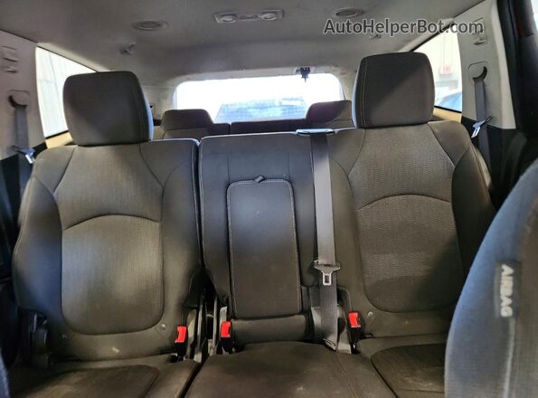 1GNKVGKD0HJ139710 2017 CHEVROLET TRAVERSE Burgundy Вид задніх сидінь