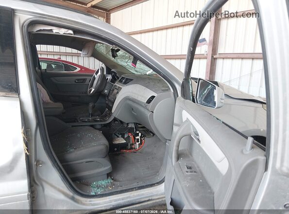 1GNKVGKD1GJ334942 2016 CHEVROLET TRAVERSE Silver Widok wnętrza z przodu