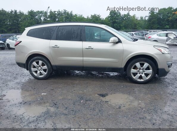 1GNKVGKD2GJ303246 2016 CHEVROLET TRAVERSE Champagne Вид задней части салона