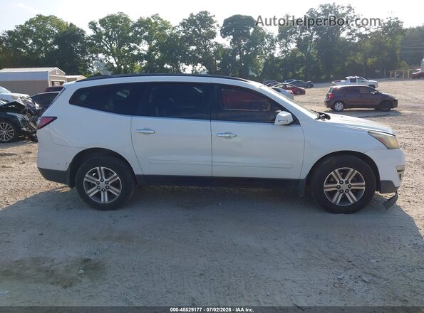 1GNKVGKD2HJ116462 2017 CHEVROLET TRAVERSE White Vista interior trasera