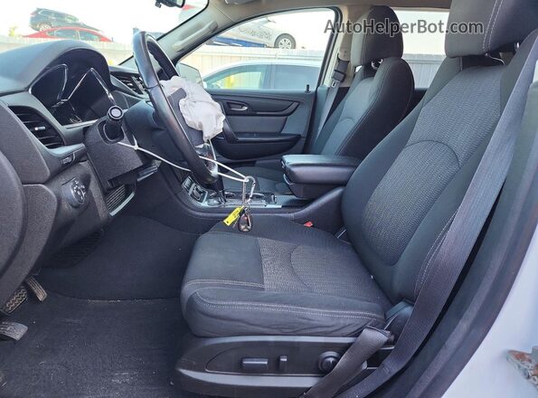 1GNKVGKD4HJ184925 2017 CHEVROLET TRAVERSE White Вид салону спереду
