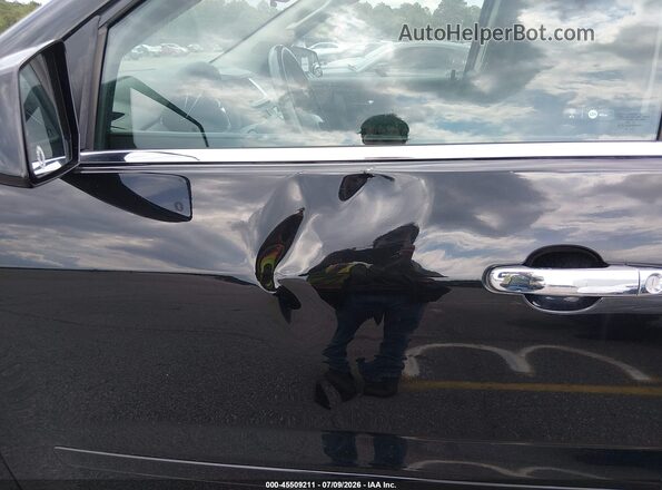 1GNKVGKD4HJ197948 2017 CHEVROLET TRAVERSE Black Widok z przodu