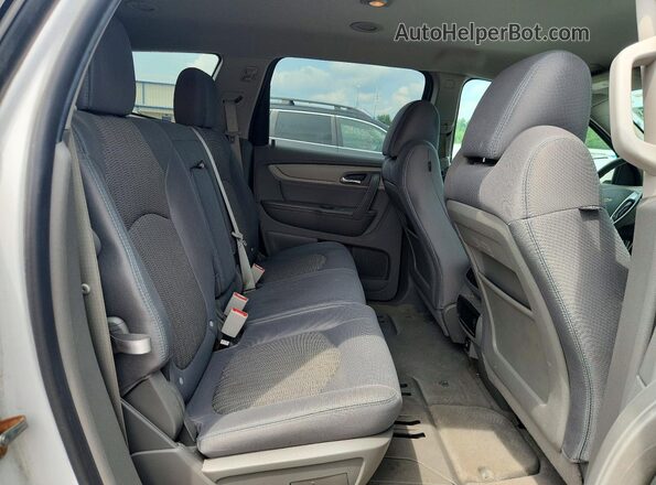 1GNKVGKD7HJ285084 2017 CHEVROLET TRAVERSE White Սալոնի հետևի տեսք