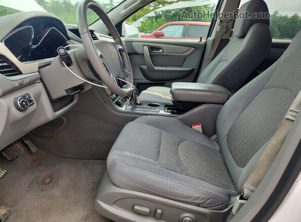 1GNKVGKD7HJ285084 2017 CHEVROLET TRAVERSE White Սալոնի դիմացի տեսք