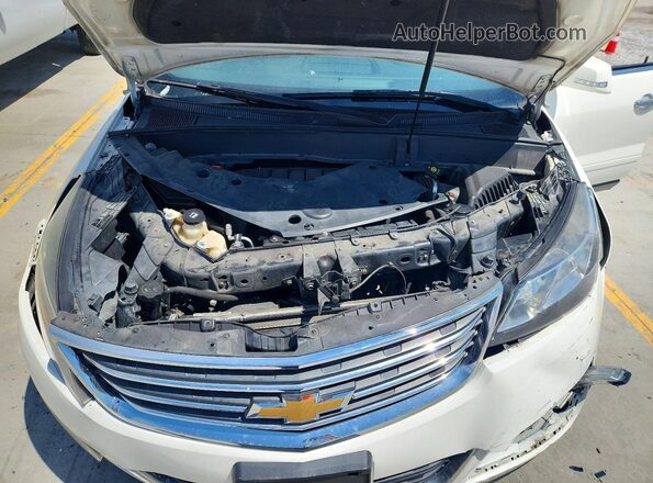 1GNKVGKDXFJ203376 2018 CHEVROLET TRAVERSE White Widok komory silnika