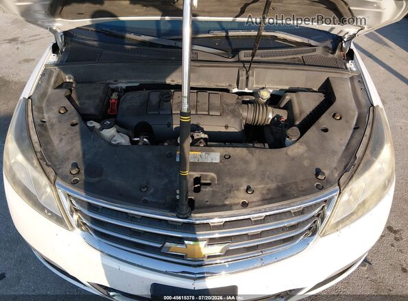 1GNKVGKDXGJ176665 2016 CHEVROLET TRAVERSE Белый Вид сзади