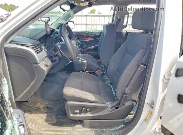 1GNLCDEC0HR182053 2017 CHEVROLET TAHOE White Widok wnętrza z przodu