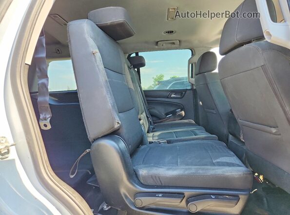 1GNLCDEC7LR185153 2020 CHEVROLET TAHOE White Rear interior view
