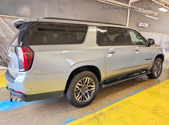 1GNS6DRD3SR349079 2025 CHEVROLET SUBURBAN Gray Trasero derecho
