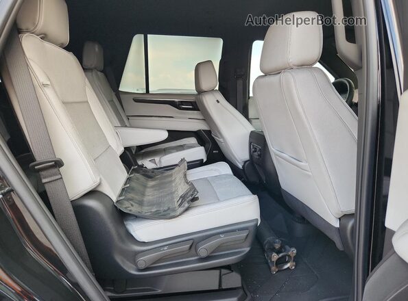 1GNS6SRD2SR225809 2025 CHEVROLET TAHOE Black უკანა სალონის ხედი