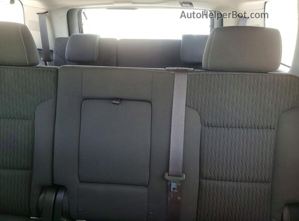 1GNSCAEC8GR462313 2016 CHEVROLET TAHOE Black Widok tylnych siedzeń
