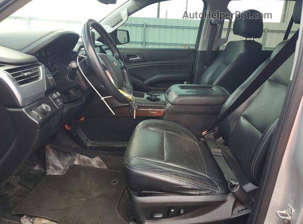 1GNSCAKC6LR185658 2020 CHEVROLET TAHOE Silver Вид салону спереду