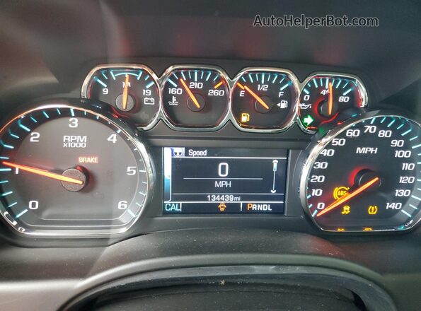 1GNSCBKC2JR365769 2018 CHEVROLET TAHOE White 