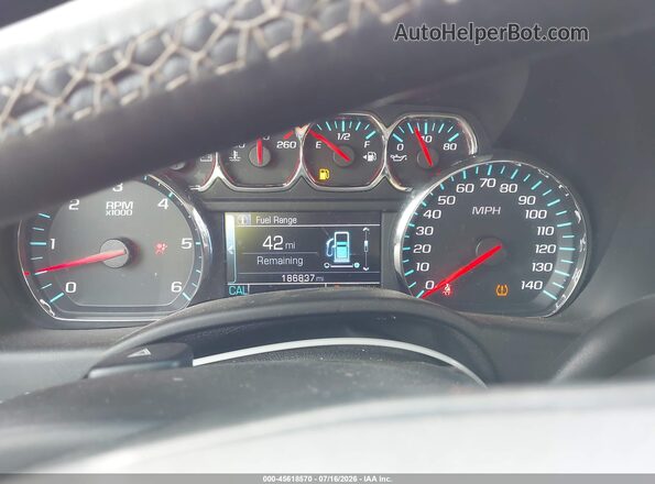 1GNSCBKC6JR350983 2018 CHEVROLET TAHOE Silver Հետևի նստատեղերի տեսք