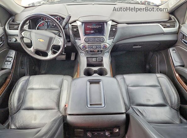 1GNSCBKC8JR335126 2018 CHEVROLET TAHOE White Widok deski rozdzielczej