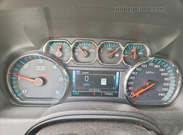 1GNSCBKC8JR335126 2018 CHEVROLET TAHOE White Widok zestawu wskaźników