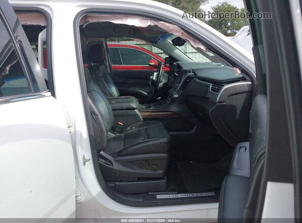 1GNSCBKCXGR132635 2016 CHEVROLET TAHOE White წინა სალონის ხედი