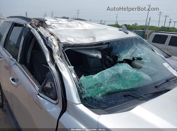 1GNSCBKCXHR131440 2017 CHEVROLET TAHOE Серебряный Вид спереди