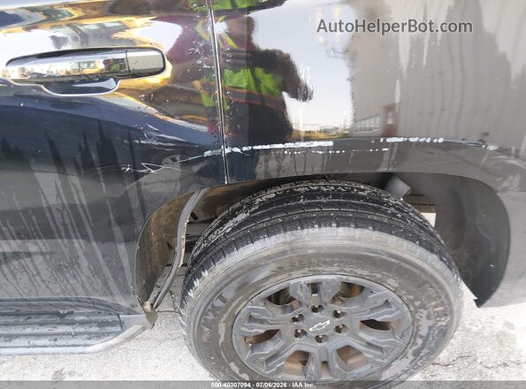 1GNSCBKCXJR247646 2018 CHEVROLET TAHOE Black Widok z przodu