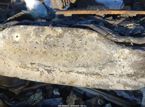1GNSCCKJ6LR186500 2020 CHEVROLET TAHOE Silver Вид підкапотного простору