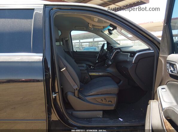 1GNSCGKC2HR171587 2017 CHEVROLET SUBURBAN Черный Вид салона спереди