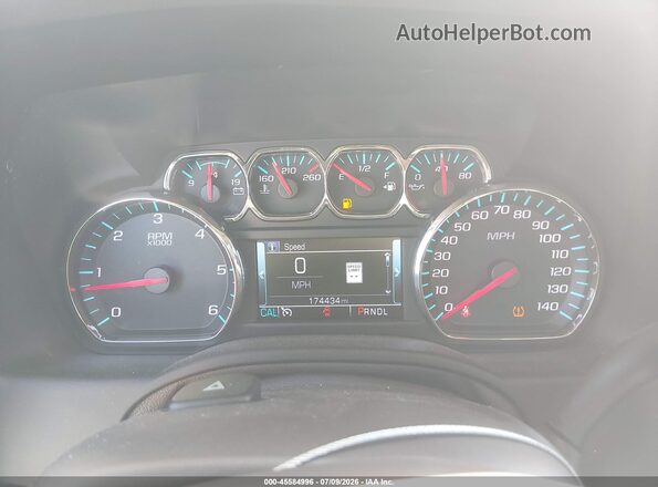 1GNSCHKC3JR303252 2018 CHEVROLET SUBURBAN White Вид задніх сидінь