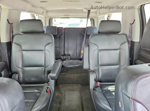 1GNSCJKC7HR203933 2017 CHEVROLET SUBURBAN Red Հետևի նստատեղերի տեսք