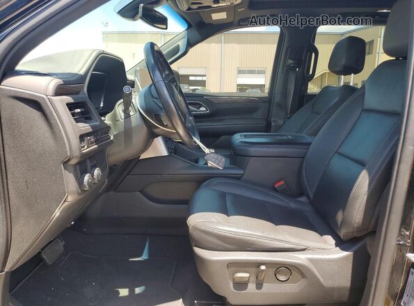 1GNSCNKD4NR261655 2022 CHEVROLET TAHOE Черный Вид салона спереди