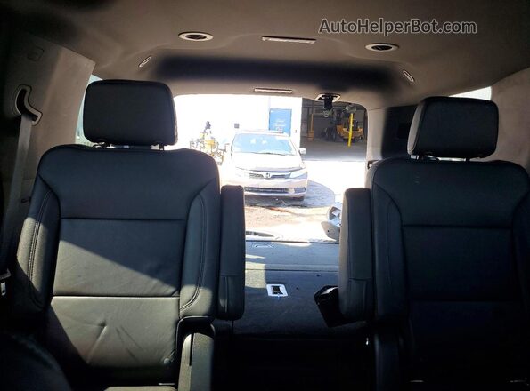 1GNSCNKD9MR236748 2021 CHEVROLET TAHOE Blue უკანა სავარძლების ხედი